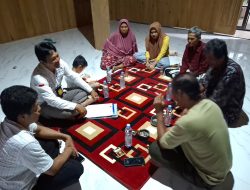 Sukindar Waketum DPP FERADI WPI Bersama Paketum Advokat Donny Andretti, Adv. Markus Wijaya & Adv. Rifa, SUBUR JAYA LAWFIRM Siapkan Gugatan Ibu Manisah di PN Kendal